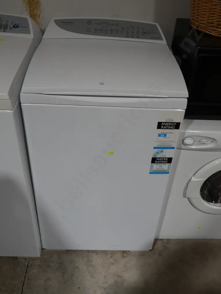 Fisher & Paykel washing machine Image 1++
