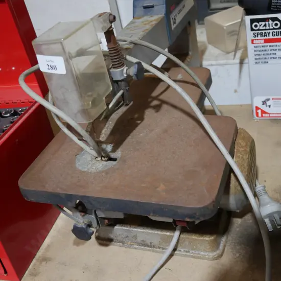 Scroll saw