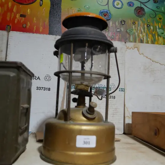 Tilley lantern
