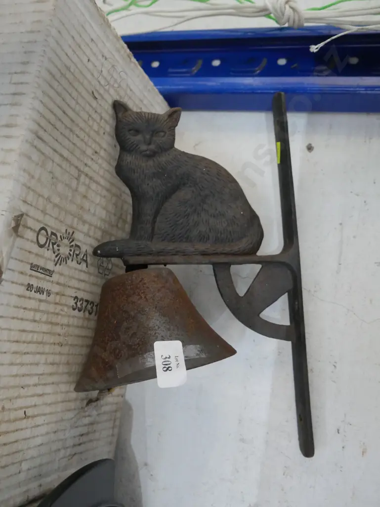 Cast cat bell Image 1++
