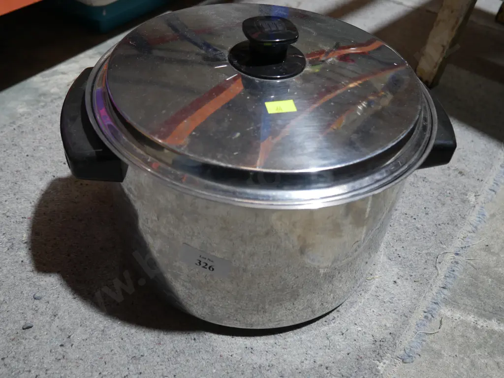 Stock pot Image 1++
