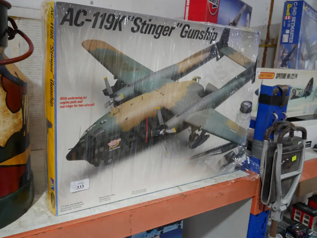 Kit set model AC 119K stinger gunship Image 1++