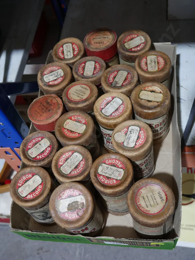 Edison gramophone cylinders Image 1++