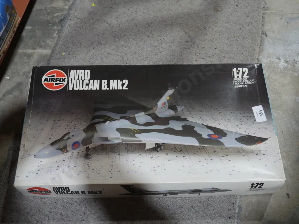 Kit set model plane Avro Vulcan B Mk2 Image 1++