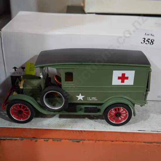 Model army ambulance