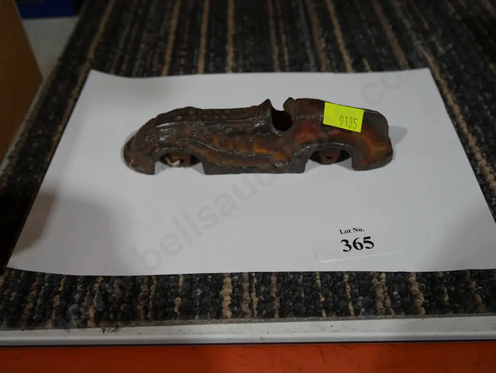 Cast iron toy car Image 1++