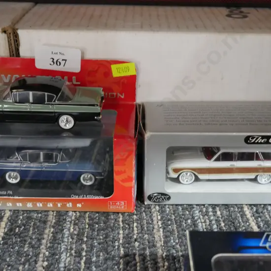 3 model cars