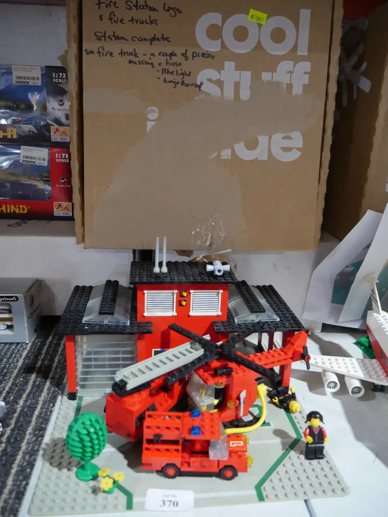 Vintage LEGO fire station and trucks Image 1++