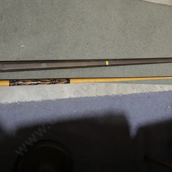 Pool cue & case