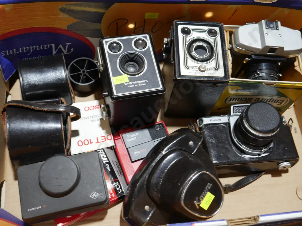 Assorted cameras etc Image 1++