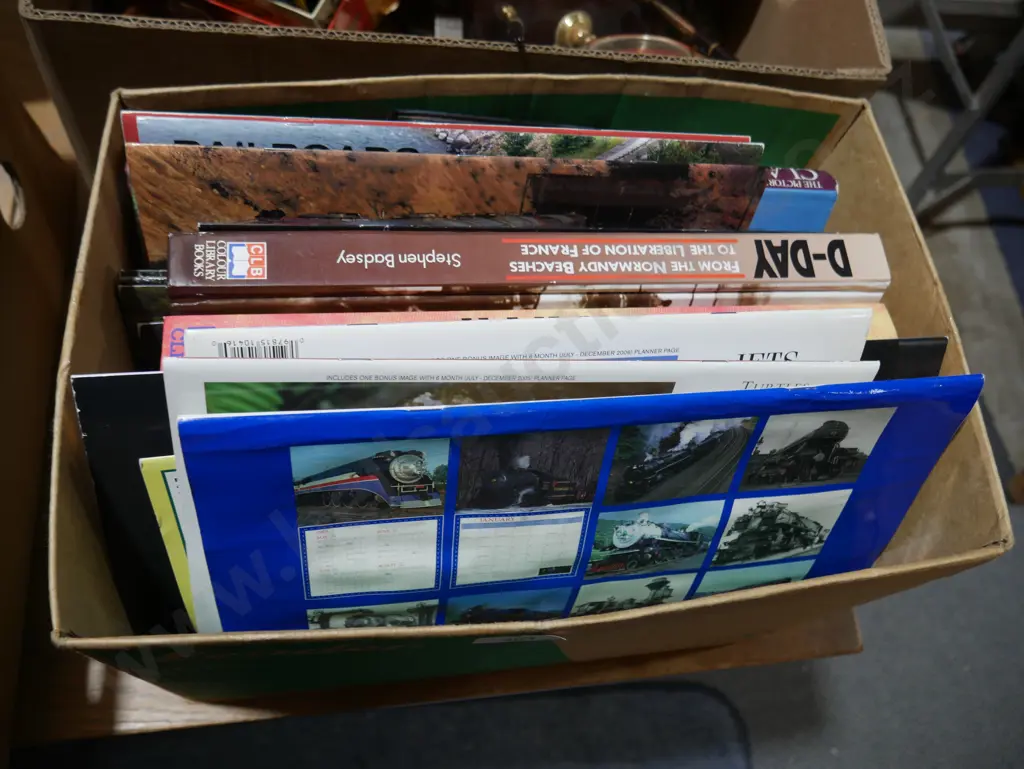 War books etc Image 1++