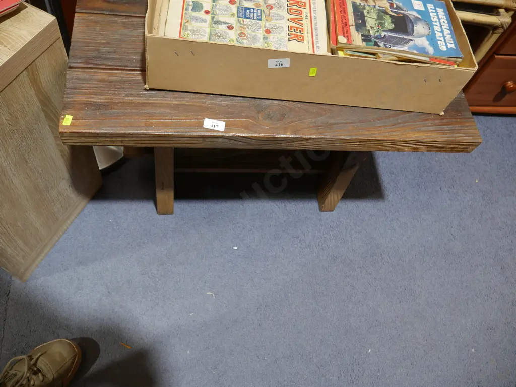 Coffee table Image 1++