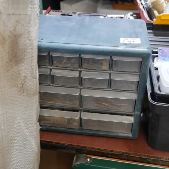 Assorted screws