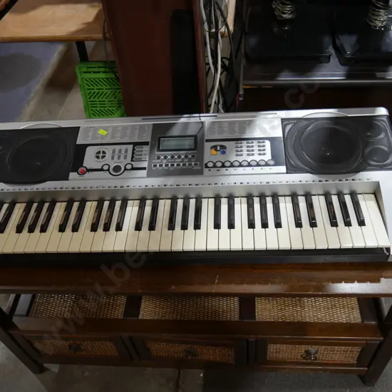 Electric keyboard