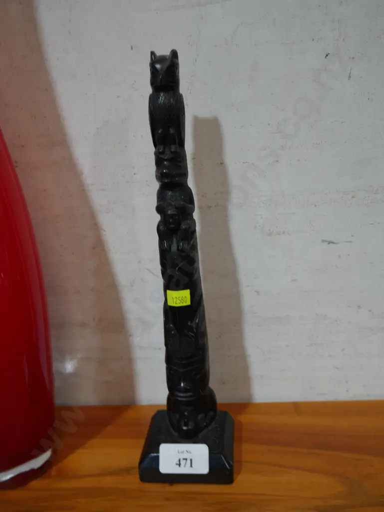 Totem pole Image 1++