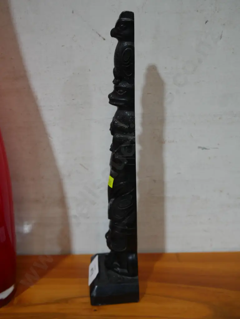 Totem pole Image 1++