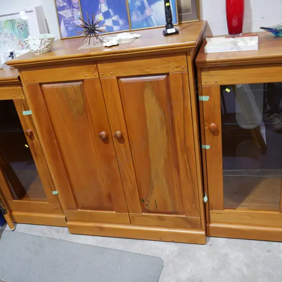 3 piece TV cabinet set