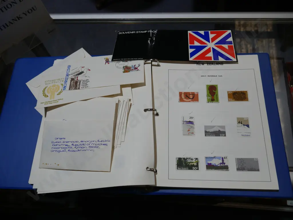 Stamp album Image 1++