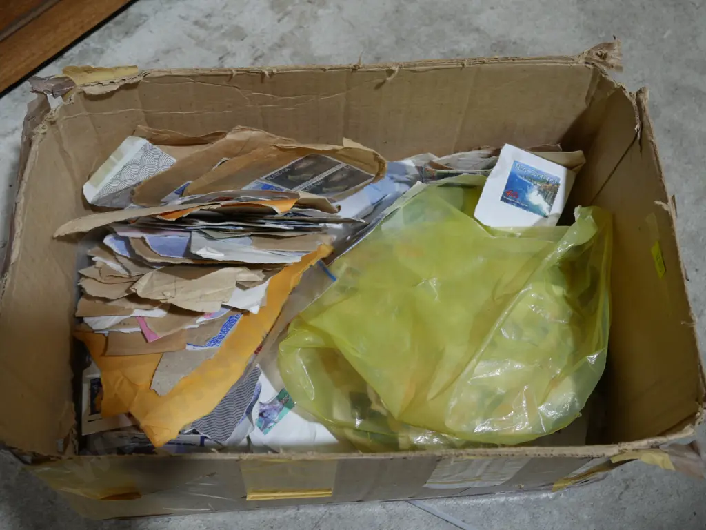 Loose stamps Image 1++