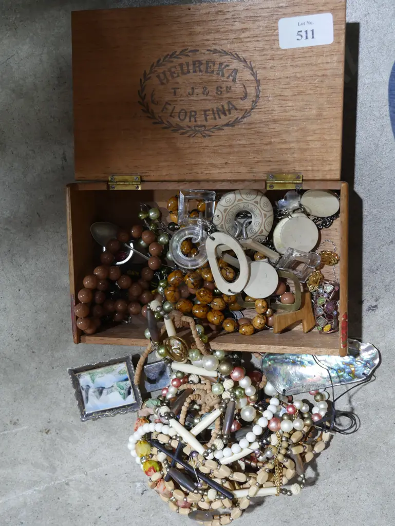 Jewellery Image 1++