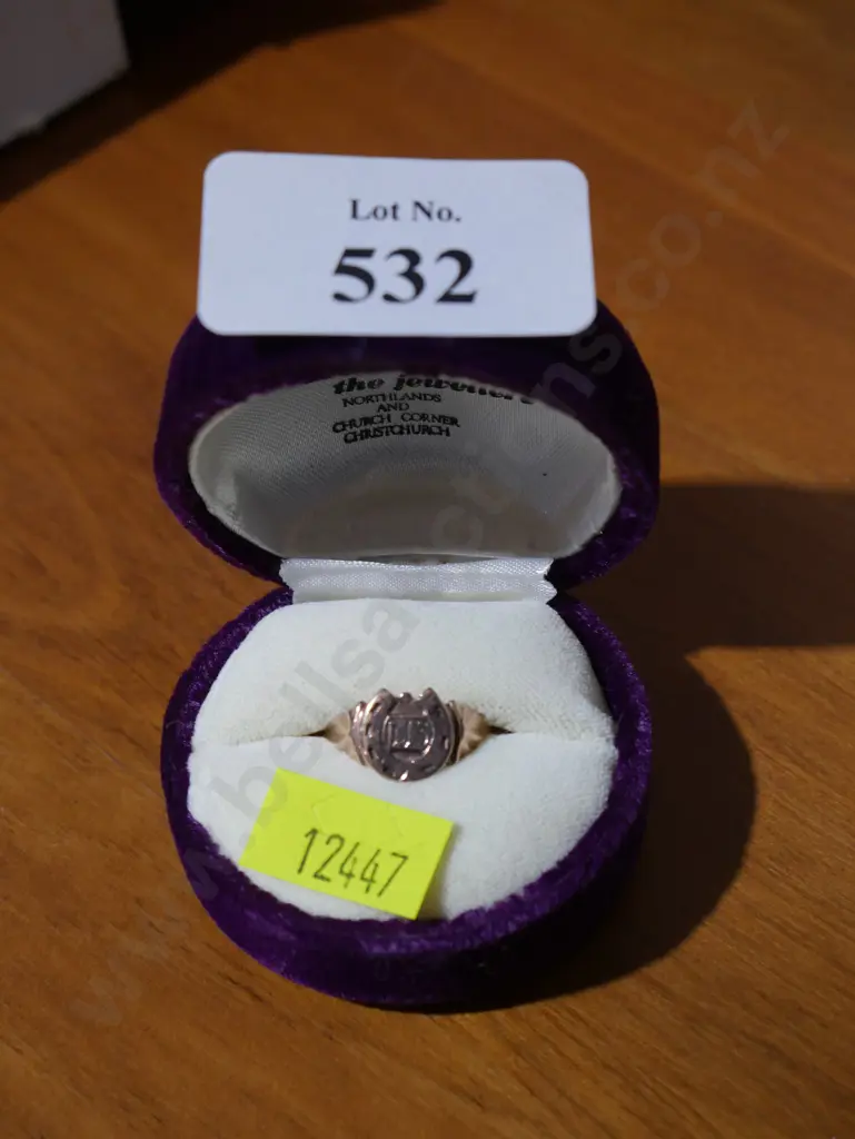 Gold ring Image 1++