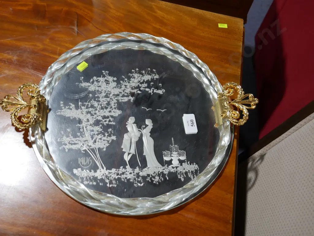 Mirror tray Image 1++
