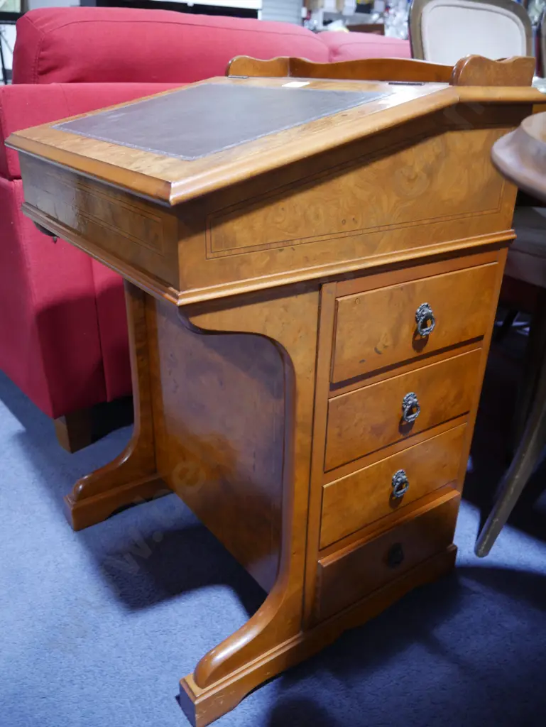 Devonport desk Image 1++