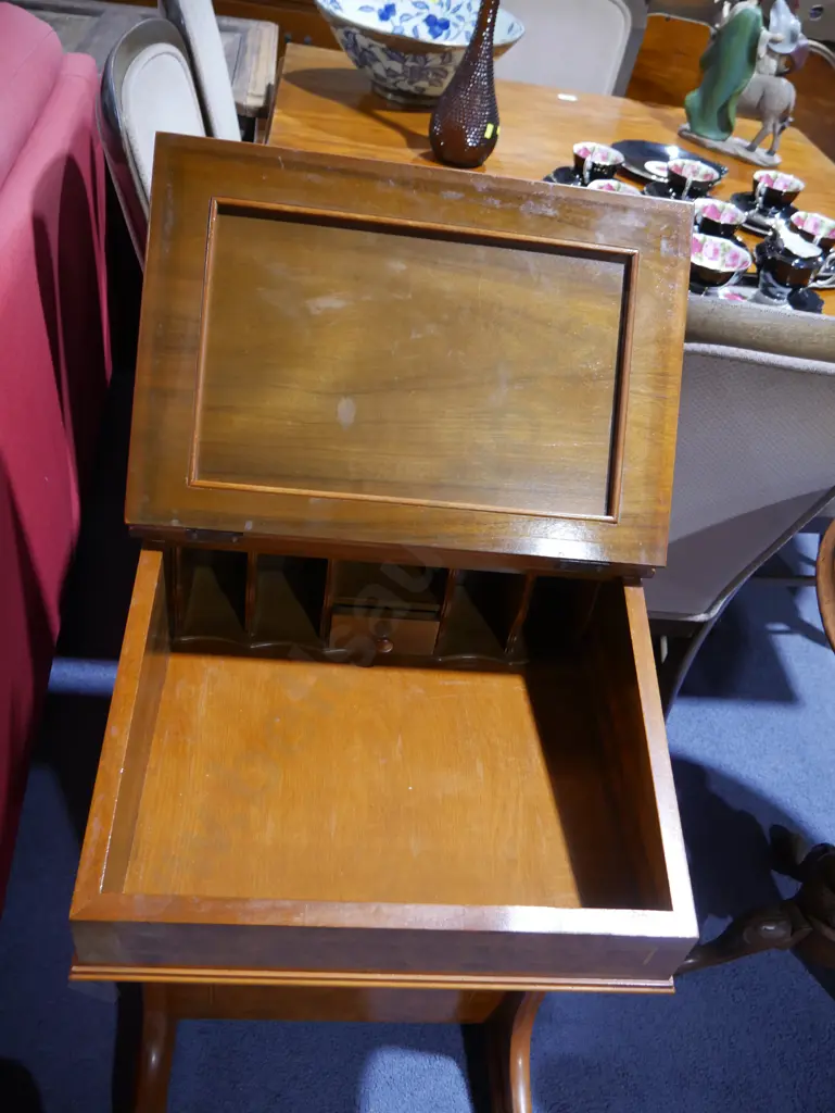 Devonport desk Image 1++
