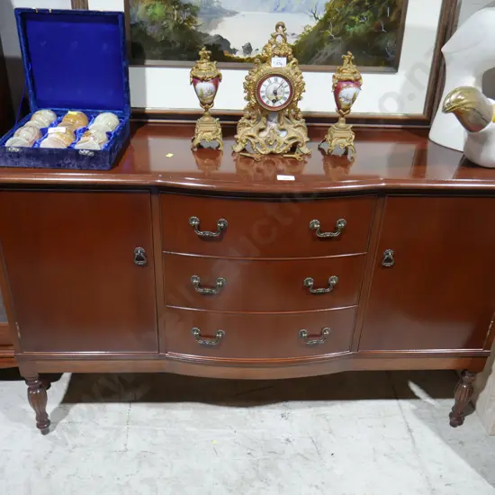 Sideboard