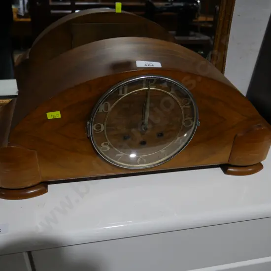 Mantle clock