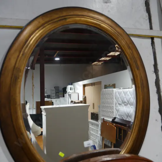 Oval mirror