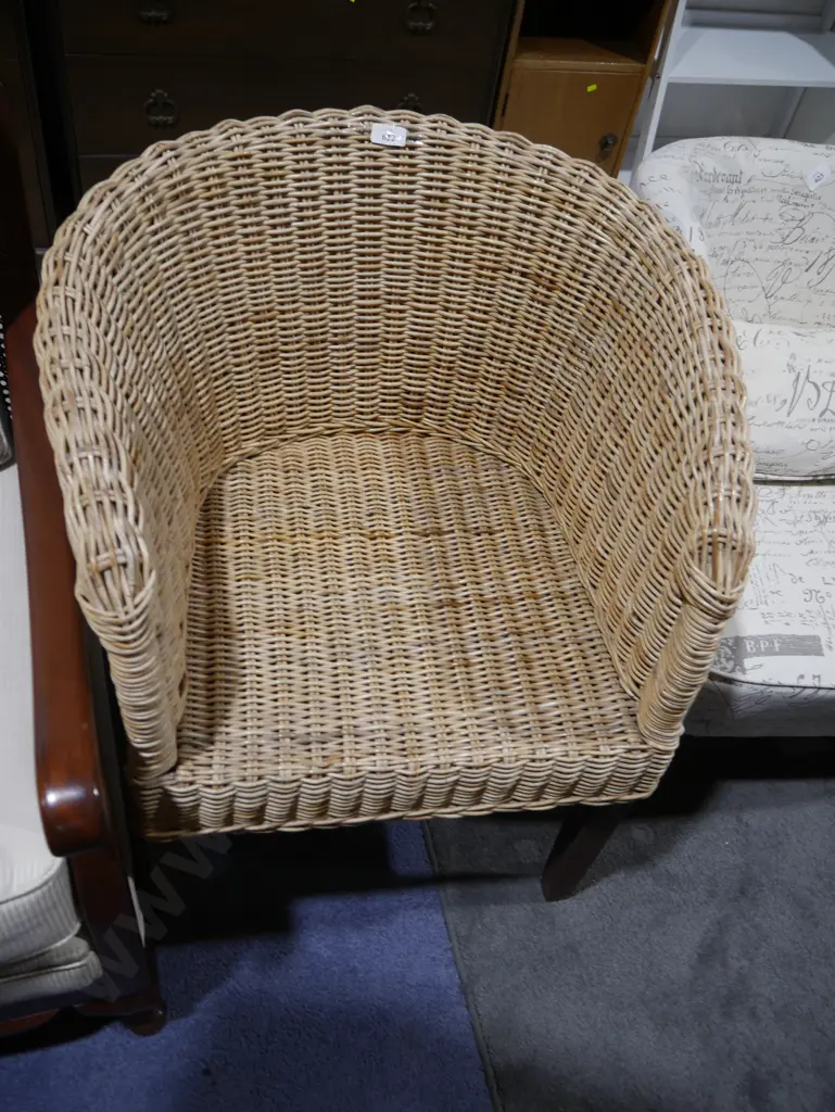 Cane tub  chair Image 1++