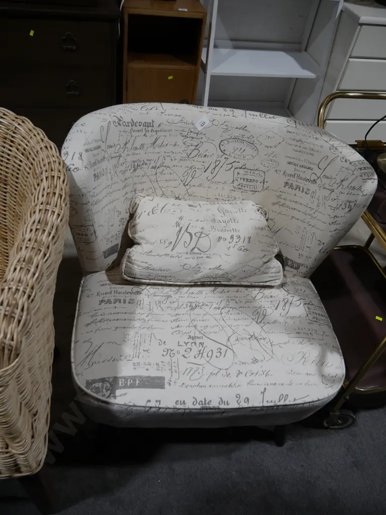 Tub chair Image 1++