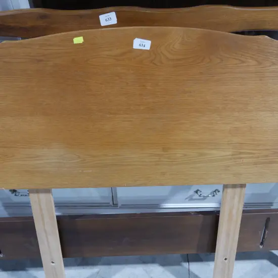 Single headboard