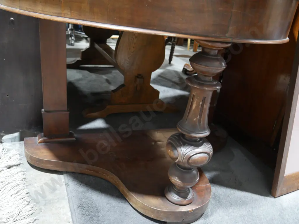 Hallway table Image 1++
