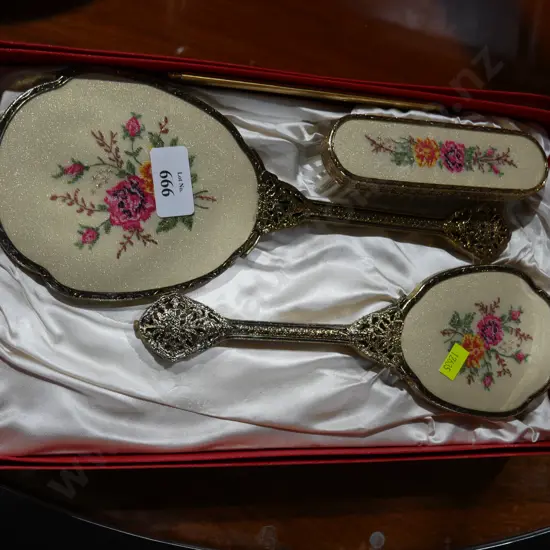 Ladies brush set