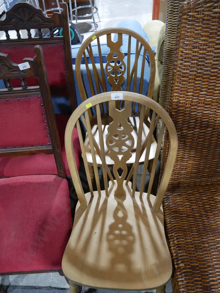 Two dining chairs Image 1++