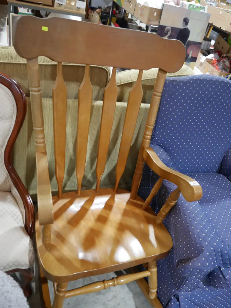 Rocking chair Image 1++