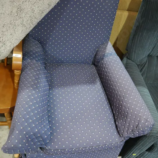 Lounge chair