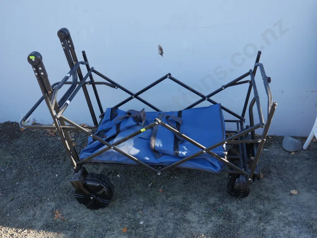 Collapsible wagon trolley Image 1++
