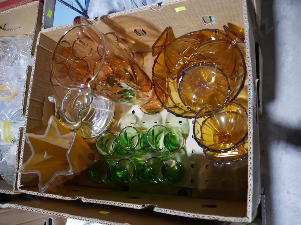 Coloured glassware Image 1++