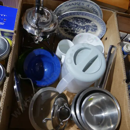 Cooking pots, bowls etc