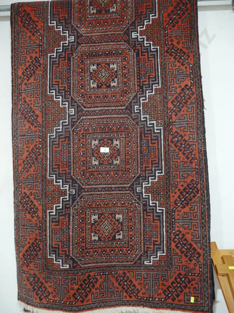 Hand knotted hall runner Image 1++