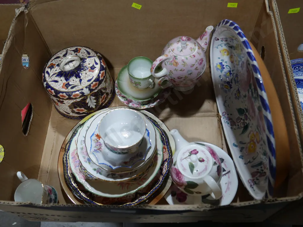 Assorted china Image 1++