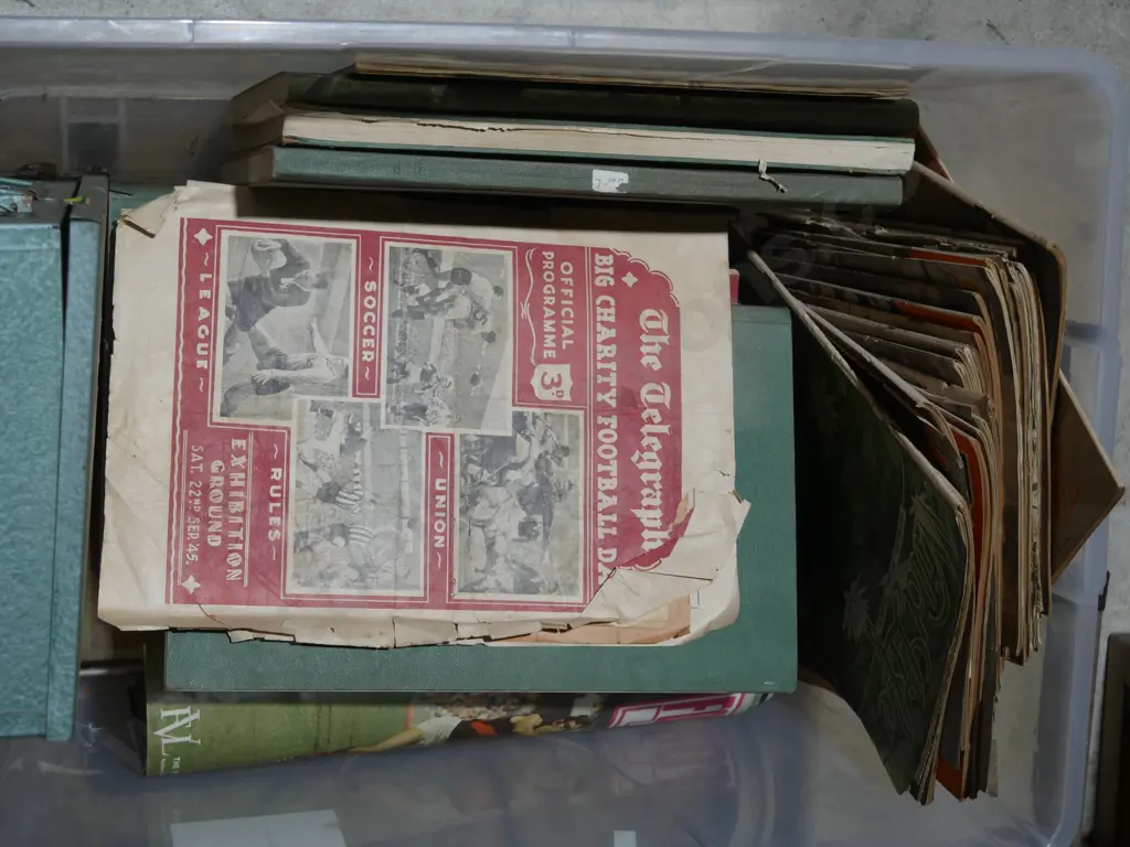 Magazines, books etc Image 1++