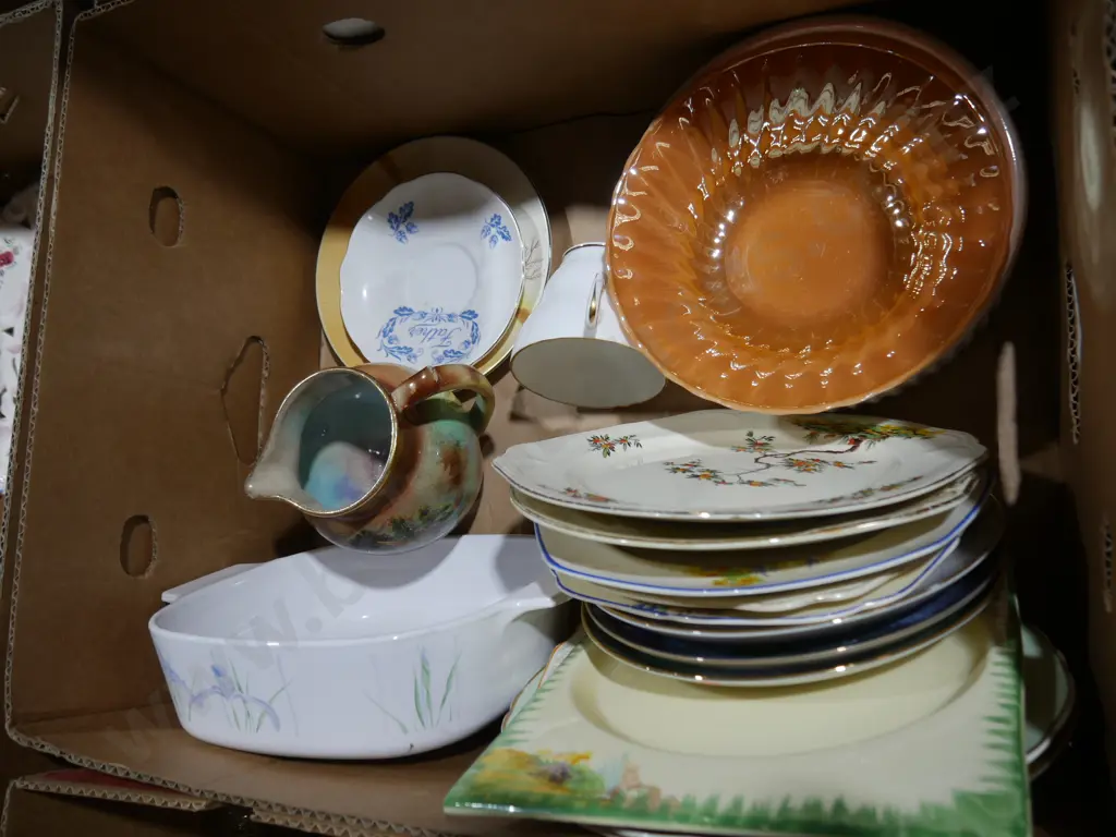 Assorted china Image 1++