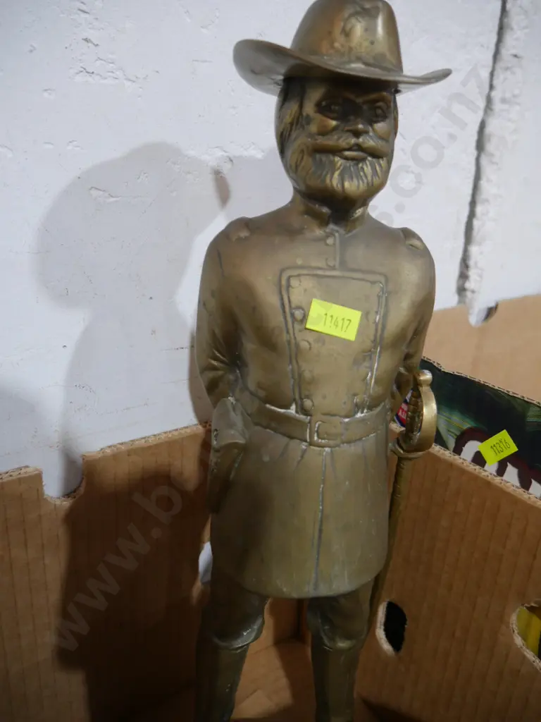 Brass figurines etc Image 1++