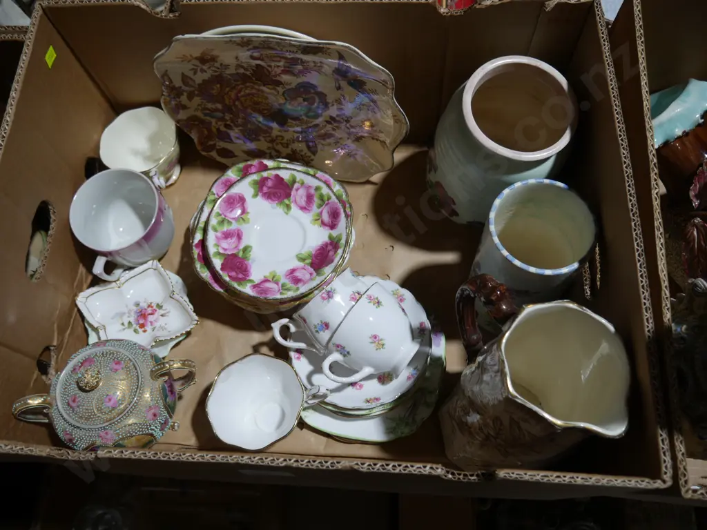 Assorted china Image 1++