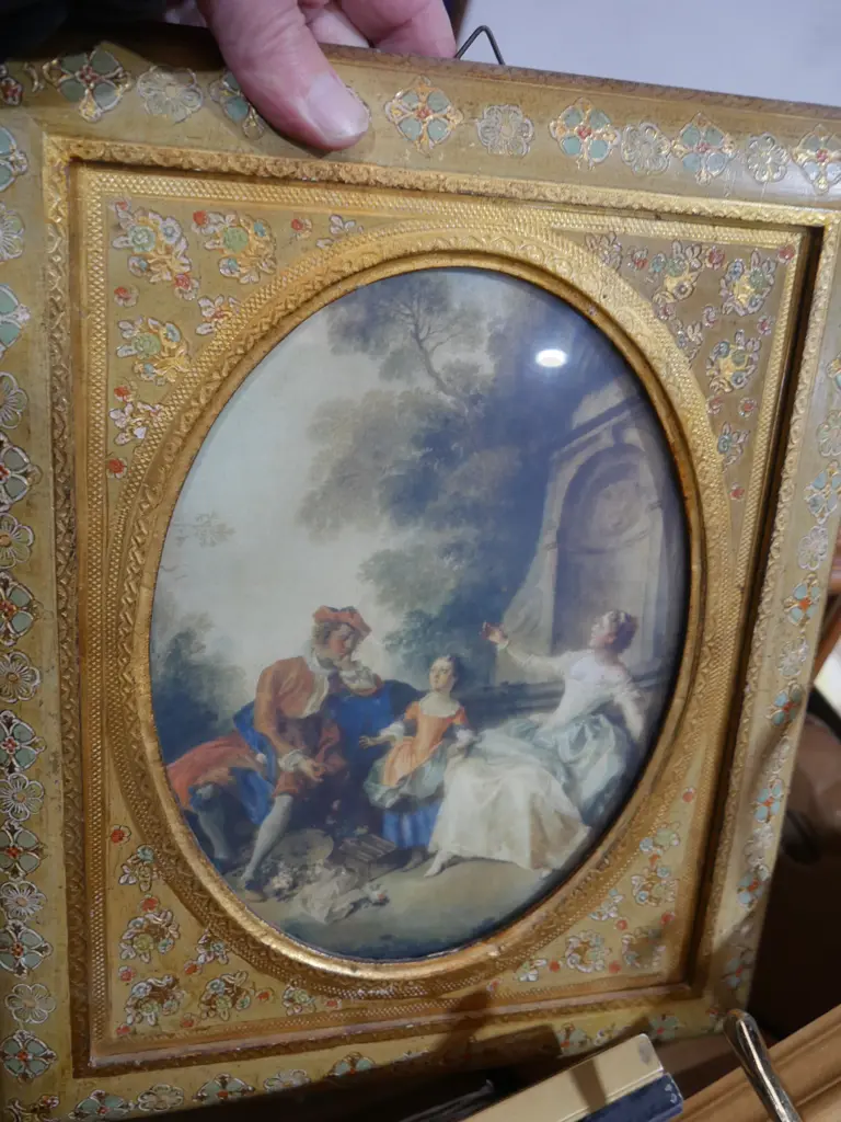 Artworks, wall hooks Image 1++