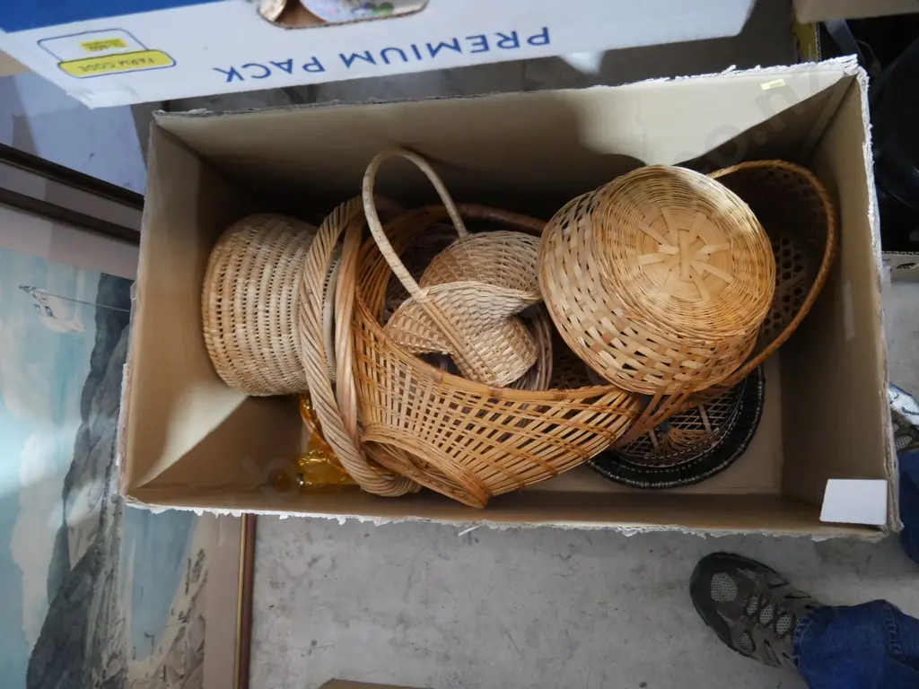Box of cane baskets Image 1++